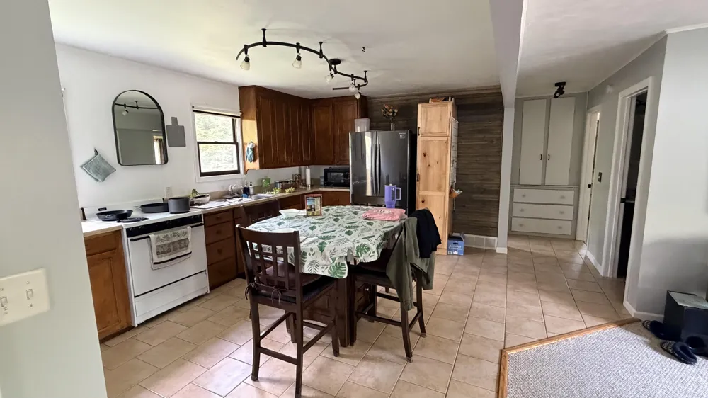 3610 Fenner Road Laketon Township, MI 49445