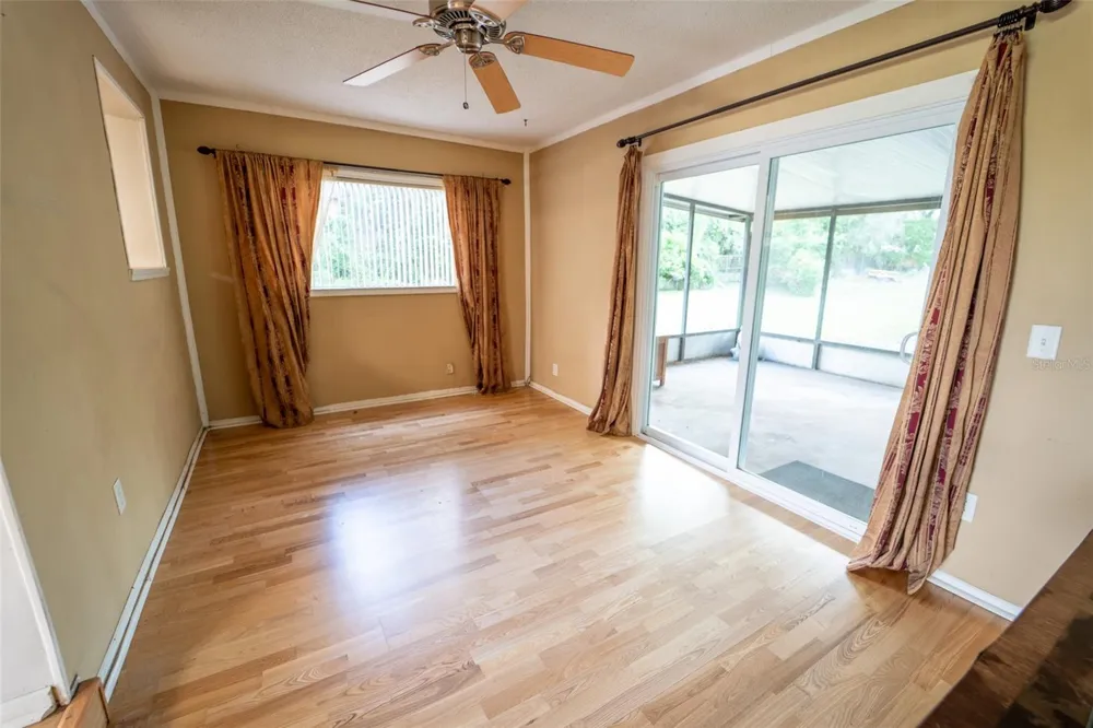 8214 VALRIE LANE Riverview, FL 33569