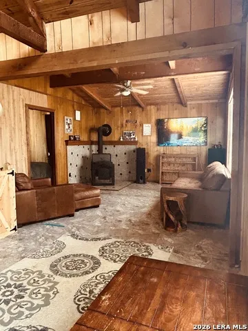 289 mission river oaks rd Woodsboro, TX 78393