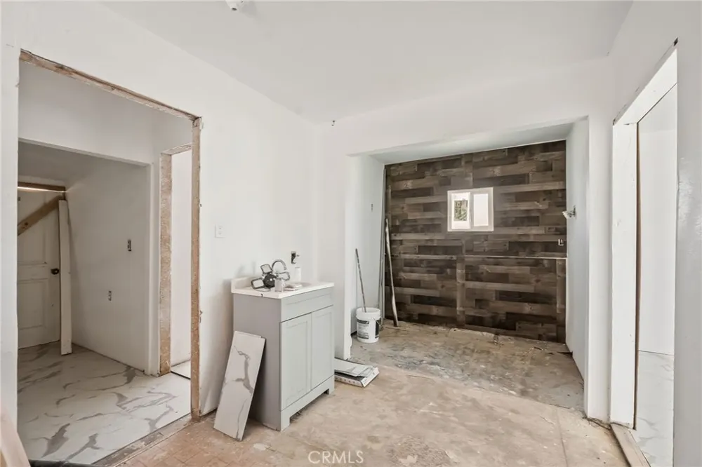 441 F Needles, CA 92363
