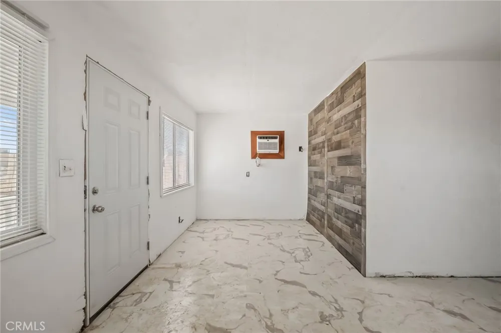 441 F Needles, CA 92363