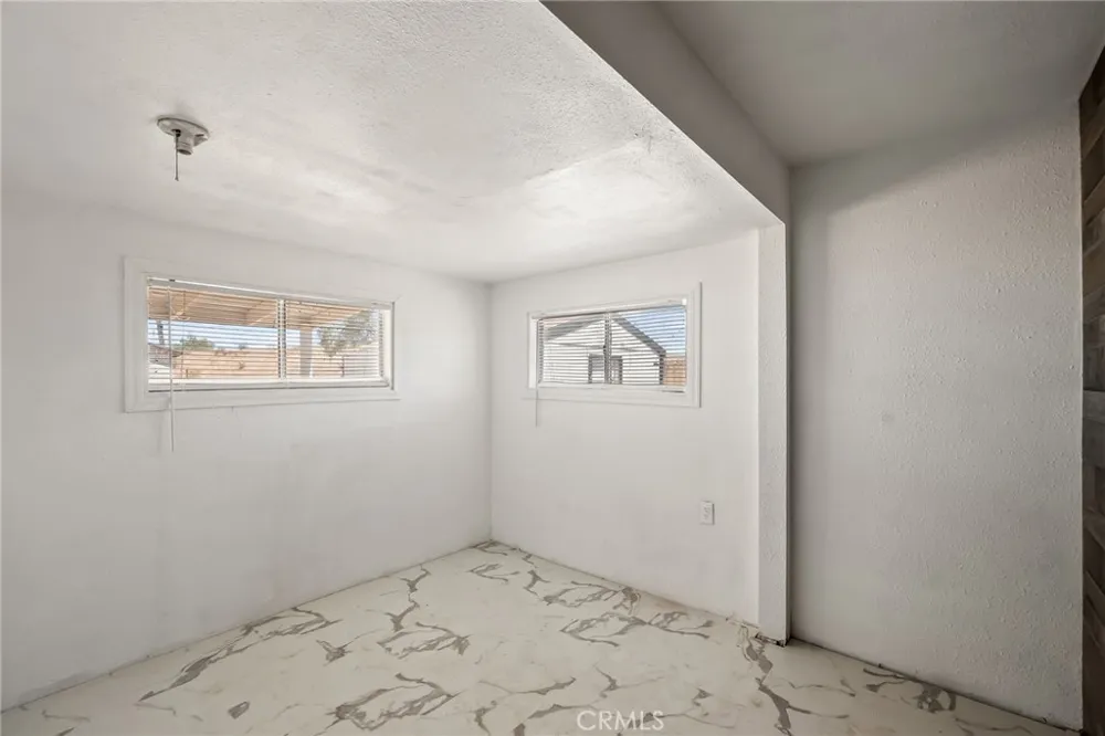 441 F Needles, CA 92363
