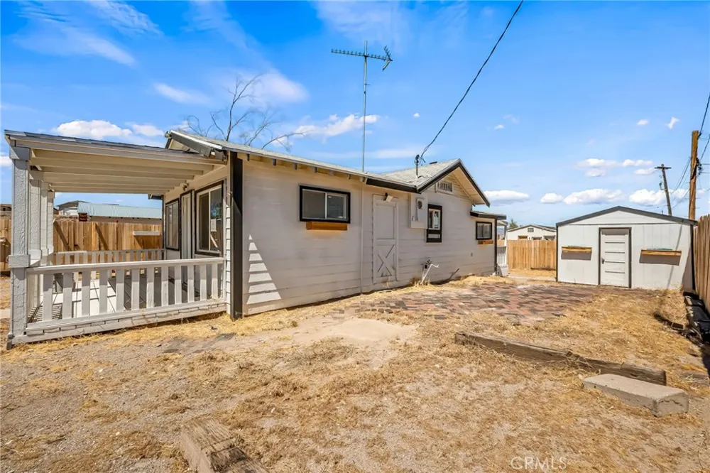 441 F Needles, CA 92363