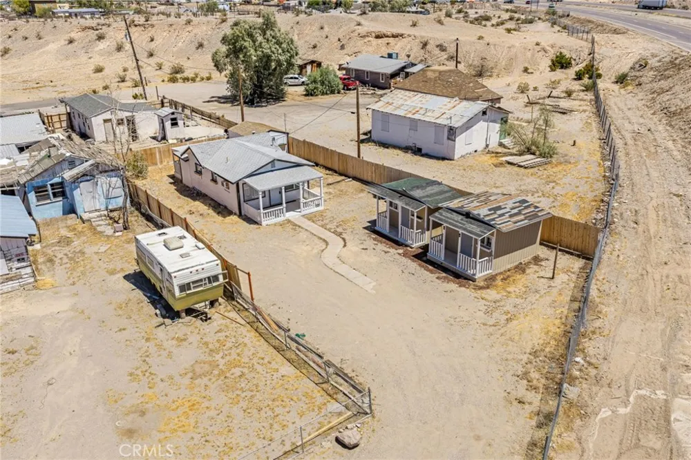 441 F Needles, CA 92363