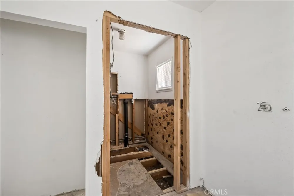 441 F Needles, CA 92363