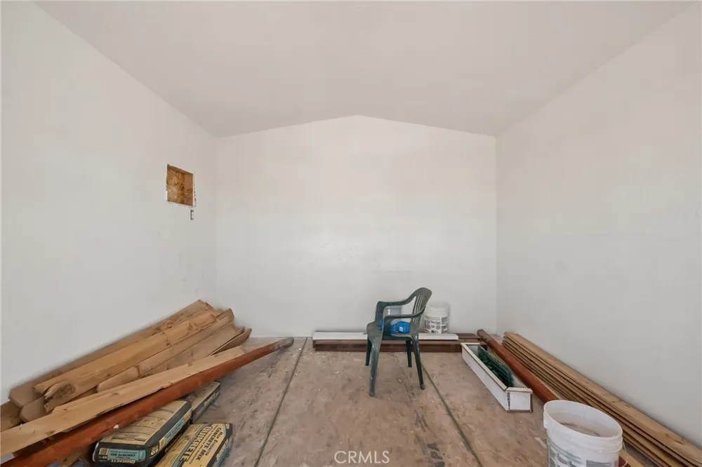 441 F Needles, CA 92363