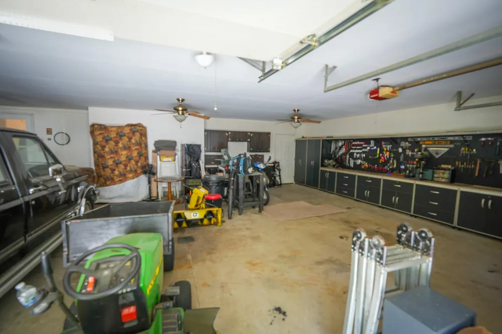 9411 Maple Hill Road Howard City, MI 49329