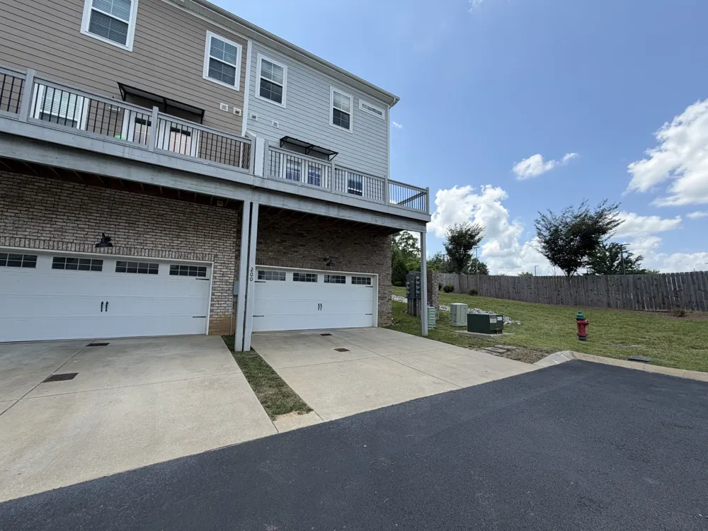 200 Kinsale Dr Spring Hill, TN 37174