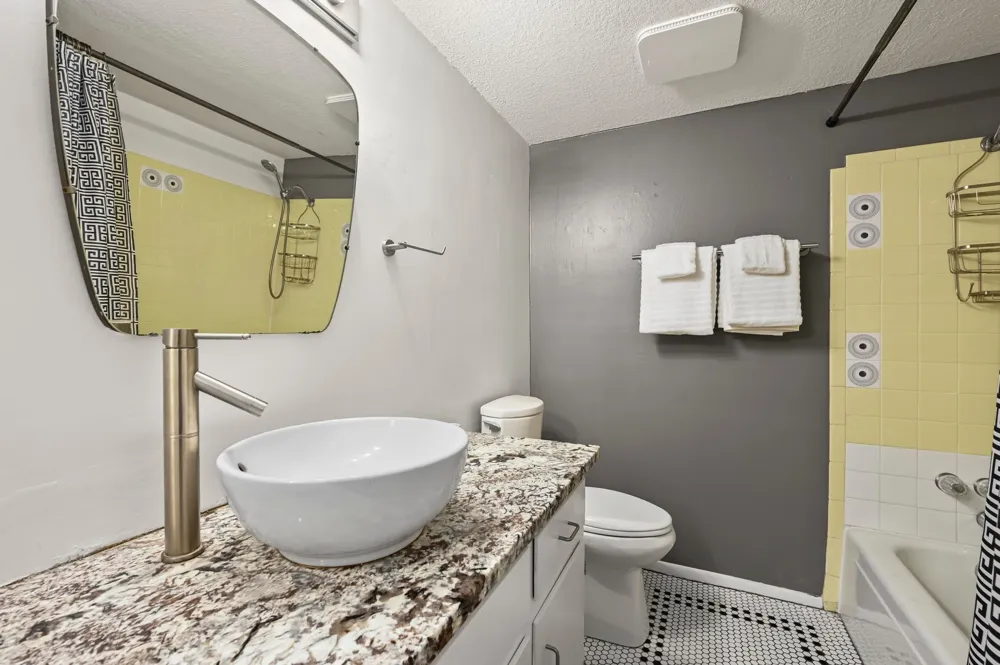 2425 Ashdale Drive #78 Austin, TX 78757