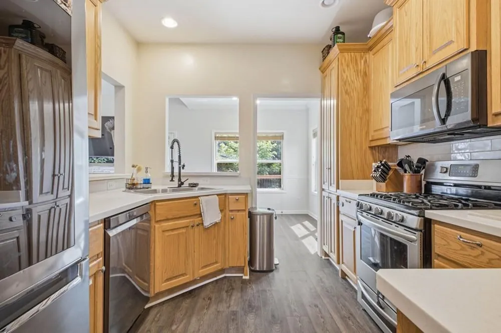 105 Arbor Hills Circle Talking Rock, GA 30175