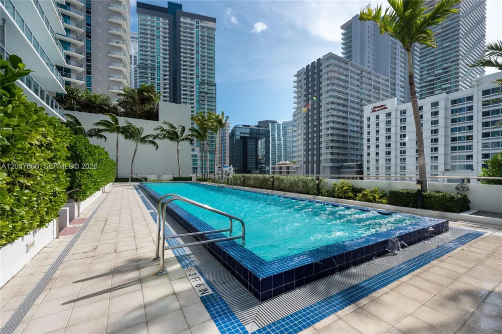 79 SW 12th St #1105-S Miami, FL 33130