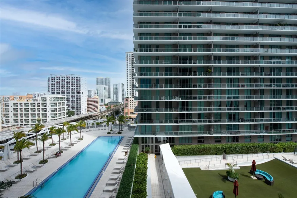 79 SW 12th St #1105-S Miami, FL 33130