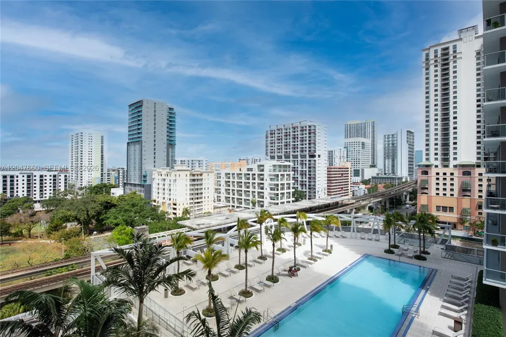 79 SW 12th St #1105-S Miami, FL 33130