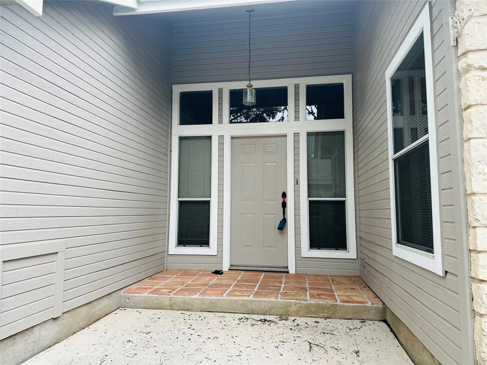 27 Par View Drive Wimberley, TX 78676