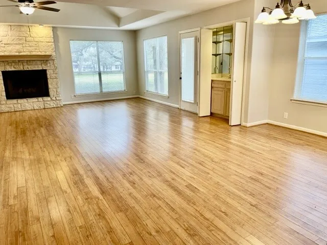 27 Par View Drive Wimberley, TX 78676