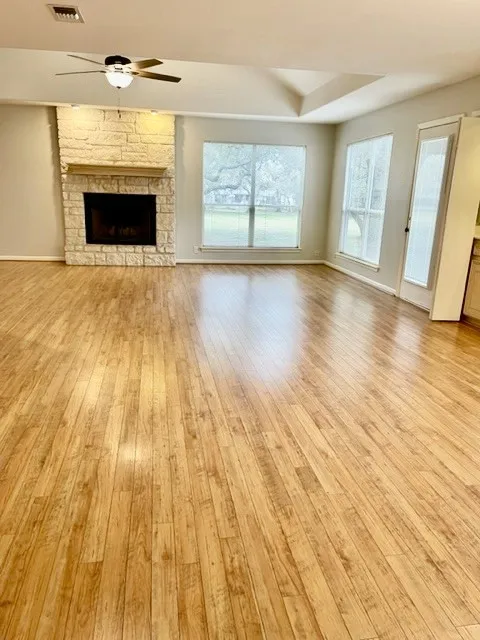 27 Par View Drive Wimberley, TX 78676