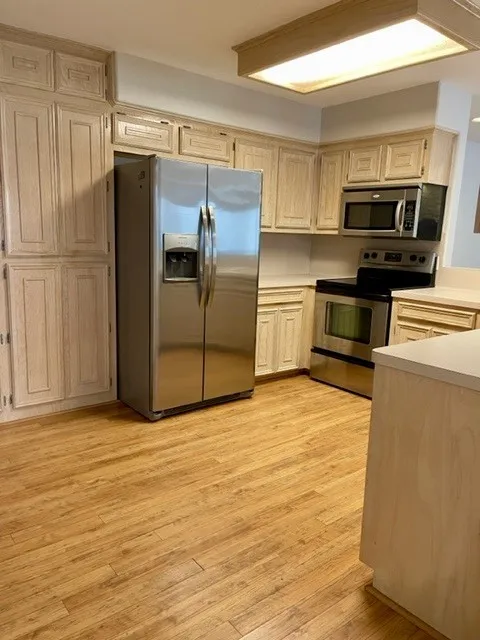 27 Par View Drive Wimberley, TX 78676