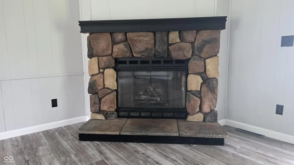 562 S 400 E Kokomo, IN 46902