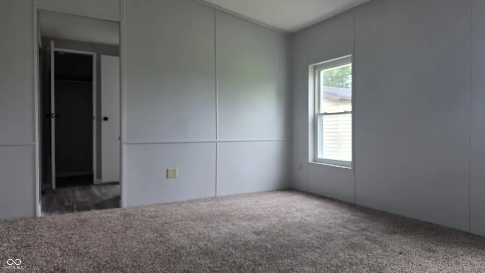 562 S 400 E Kokomo, IN 46902