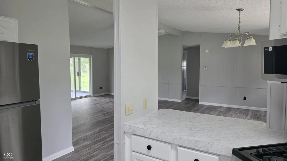 562 S 400 E Kokomo, IN 46902