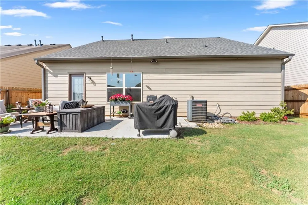 740 Independence Avenue Pendergrass, GA 30567