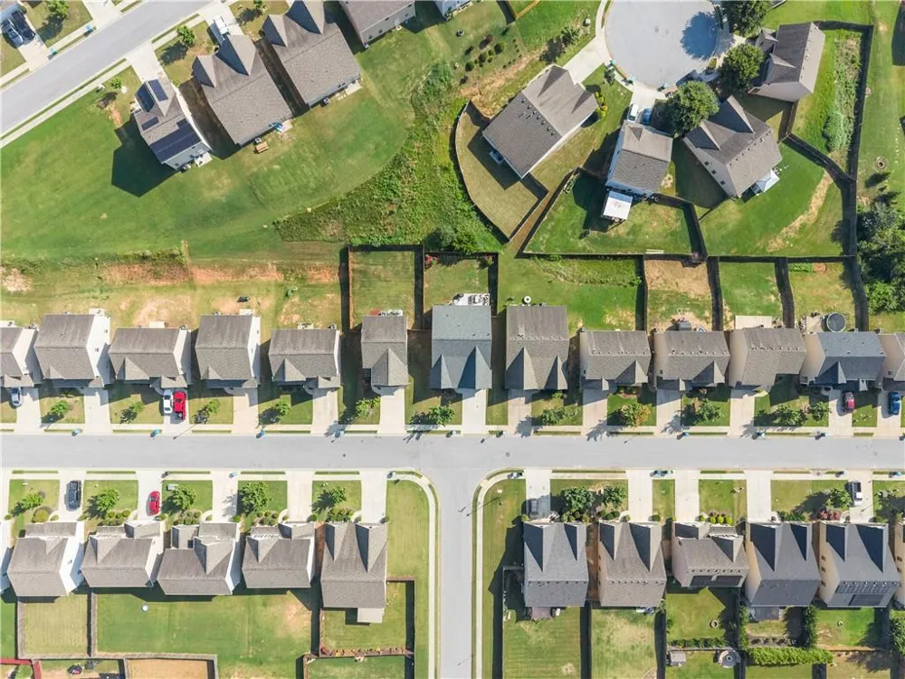 740 Independence Avenue Pendergrass, GA 30567