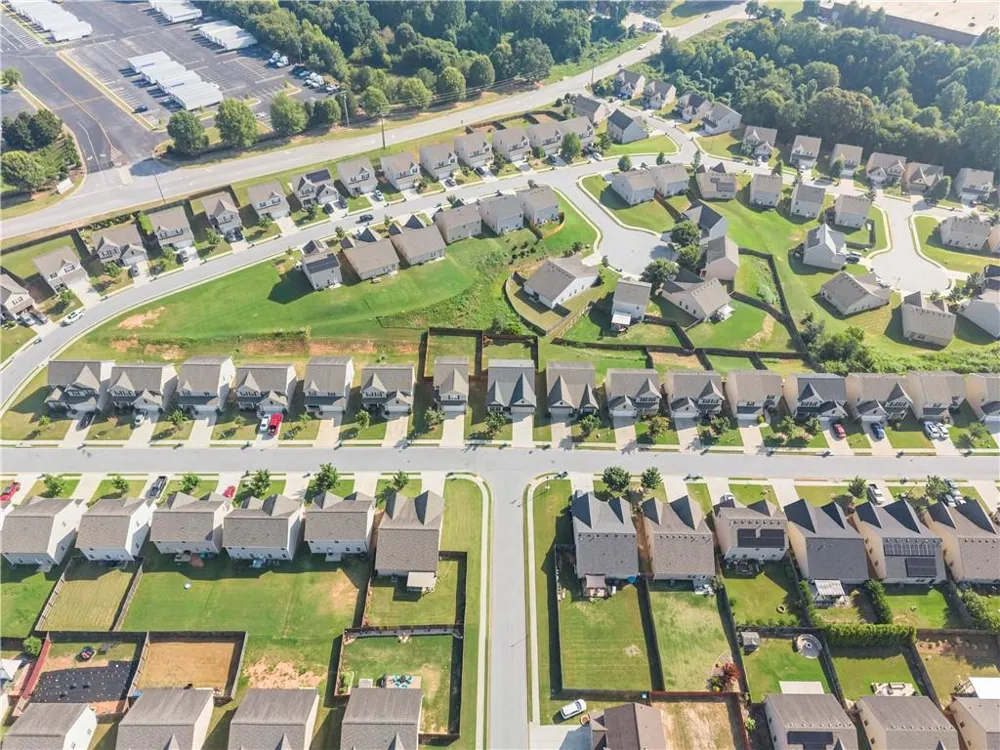 740 Independence Avenue Pendergrass, GA 30567