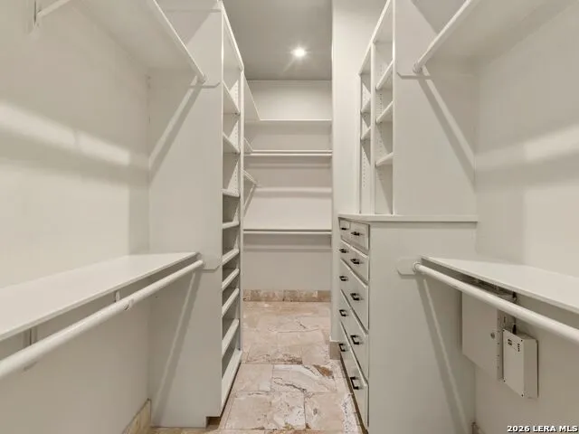 3 BURNHAM GLN San Antonio, TX 78257