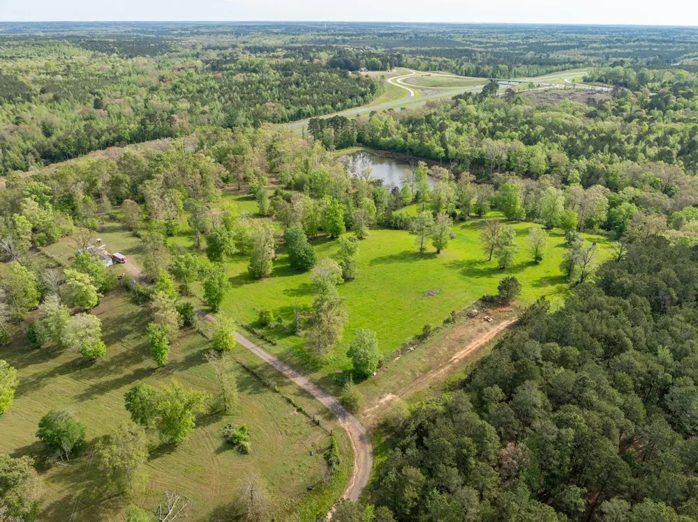 434 Walnut Creek Road Simsboro, LA 71275