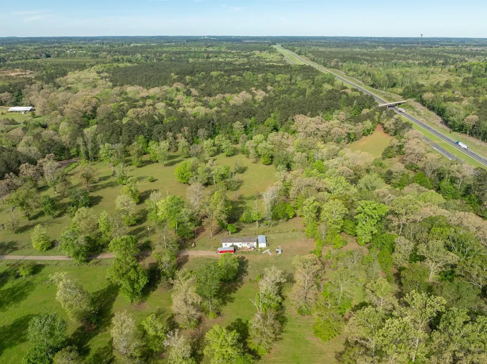 434 Walnut Creek Road Simsboro, LA 71275
