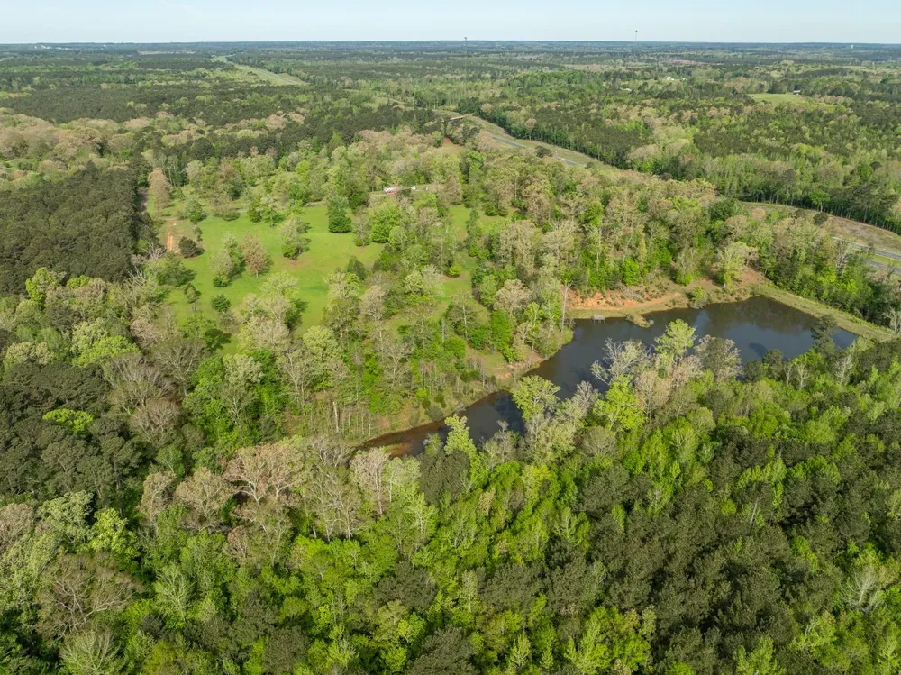 434 Walnut Creek Road Simsboro, LA 71275