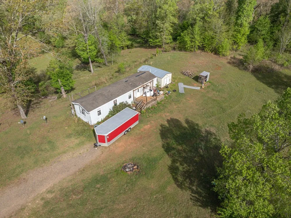 434 Walnut Creek Road Simsboro, LA 71275