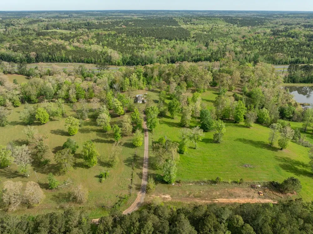 434 Walnut Creek Road Simsboro, LA 71275