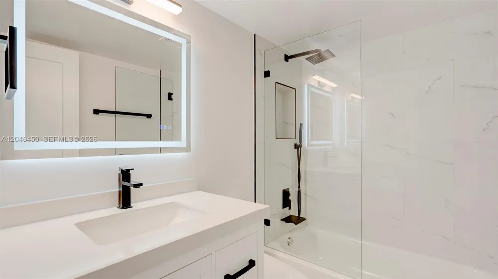 933 NE 24th Ave #169 Hallandale Beach, FL 33009