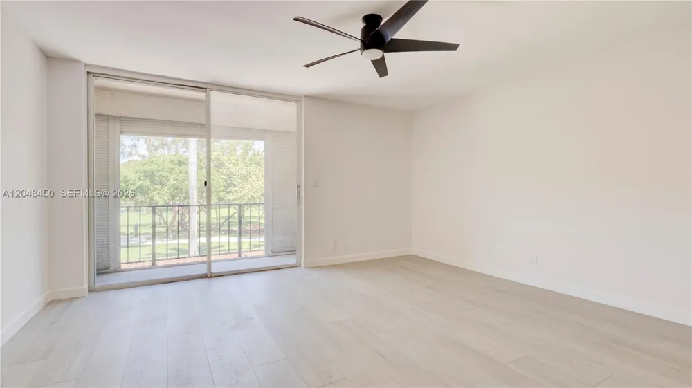 933 NE 24th Ave #169 Hallandale Beach, FL 33009