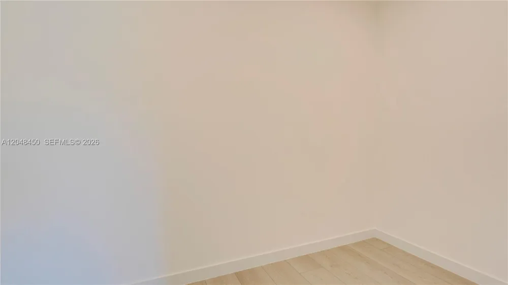 933 NE 24th Ave #169 Hallandale Beach, FL 33009