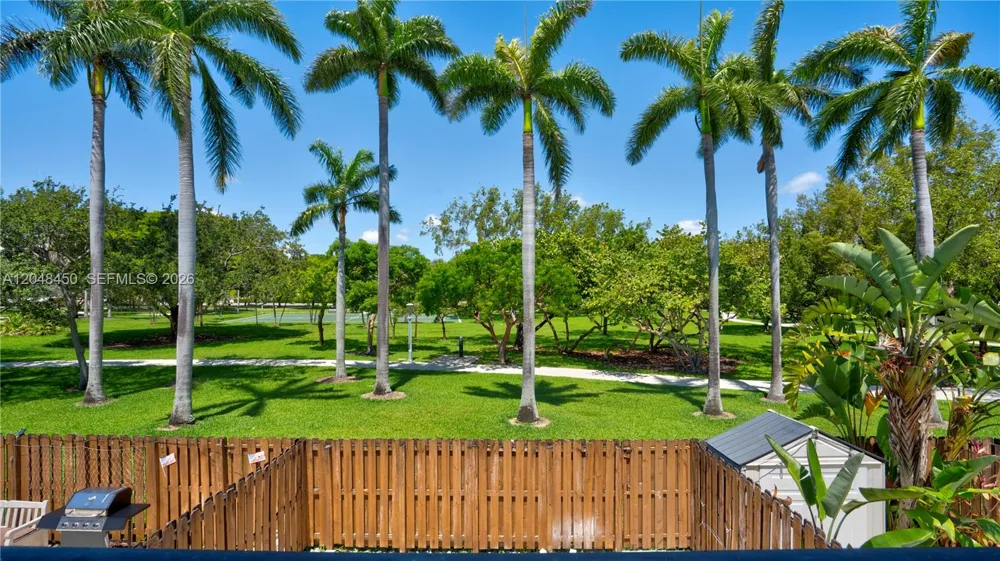 933 NE 24th Ave #169 Hallandale Beach, FL 33009