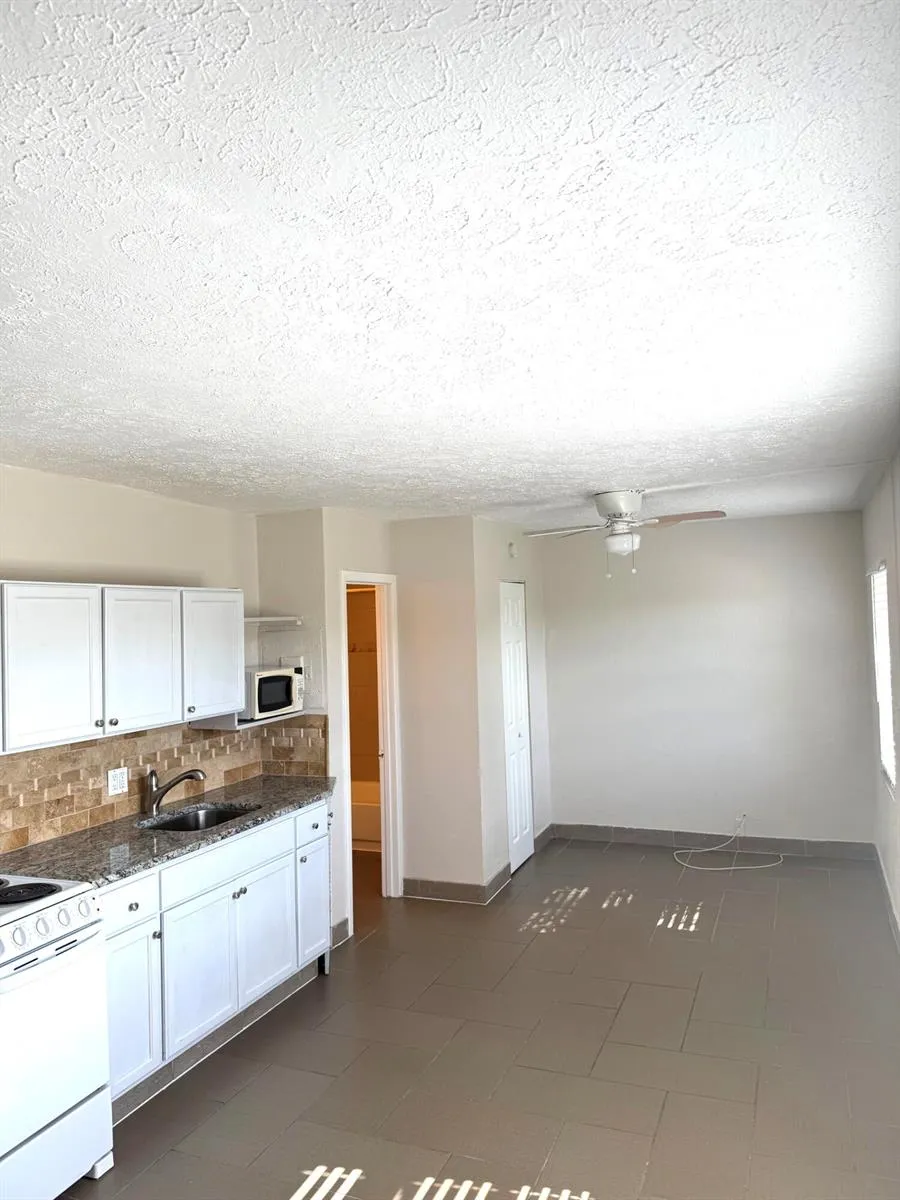 605 Federal Highway #14 