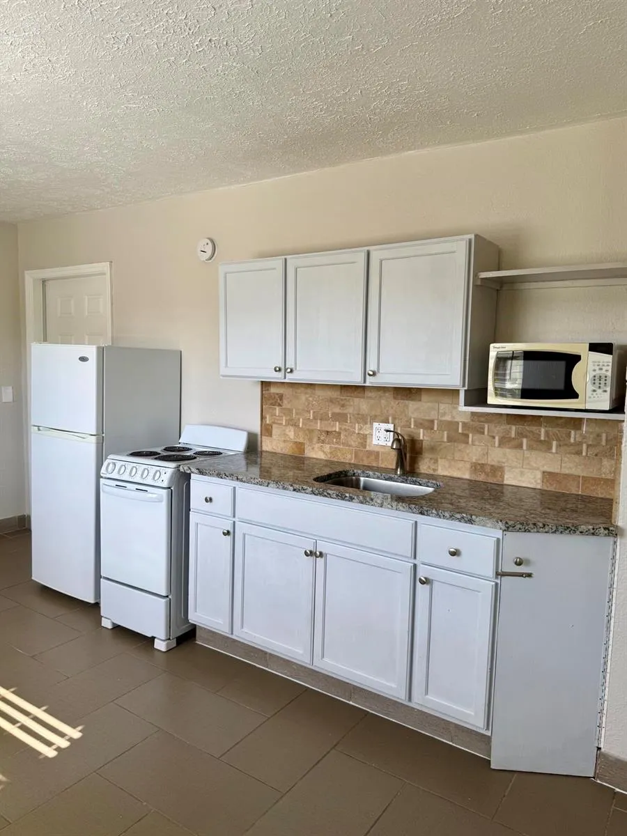 605 Federal Highway #14 