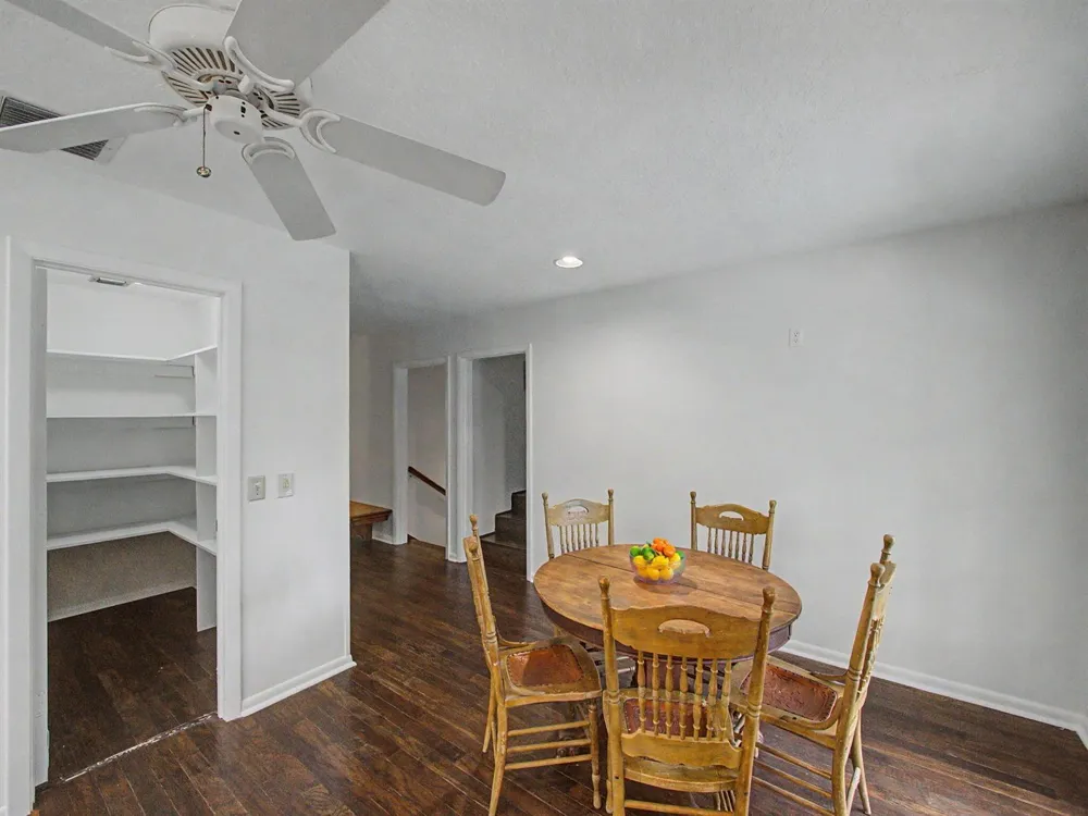 14 Emarita Way Sewalls Point, FL 34996
