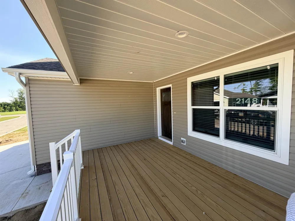 2148 Alta Vista Drive East Bay Township, MI 49686