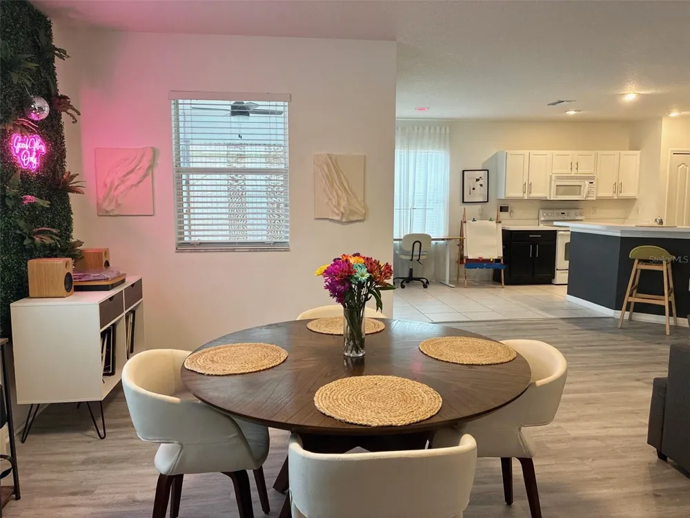8026 CARRIAGE POINTE DRIVE Gibsonton, FL 33534