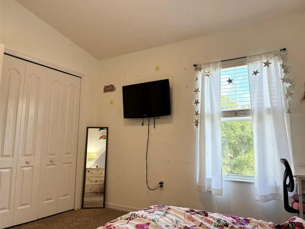8026 CARRIAGE POINTE DRIVE Gibsonton, FL 33534