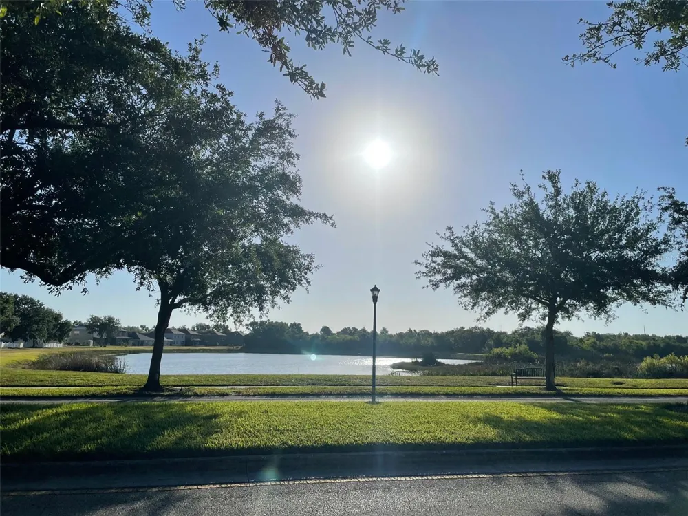 8026 CARRIAGE POINTE DRIVE Gibsonton, FL 33534