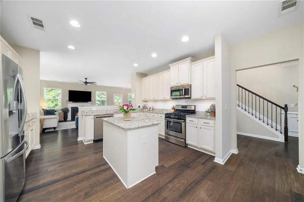 120 Kasey Drive Woodstock, GA 30189