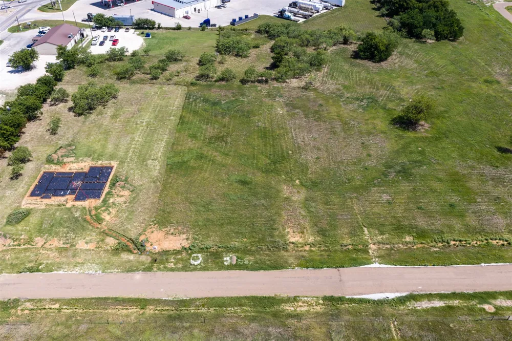 Lakewood Drive Whitney, TX 76692