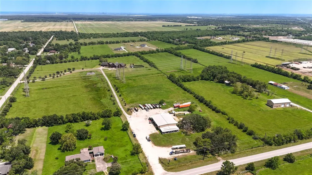 13500 Bohemian Hall Road Crosby, TX 77532