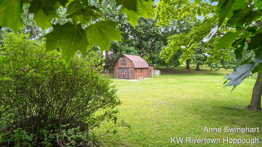 1686 Stonehaven Drive Delhi Charter Township, MI 48842