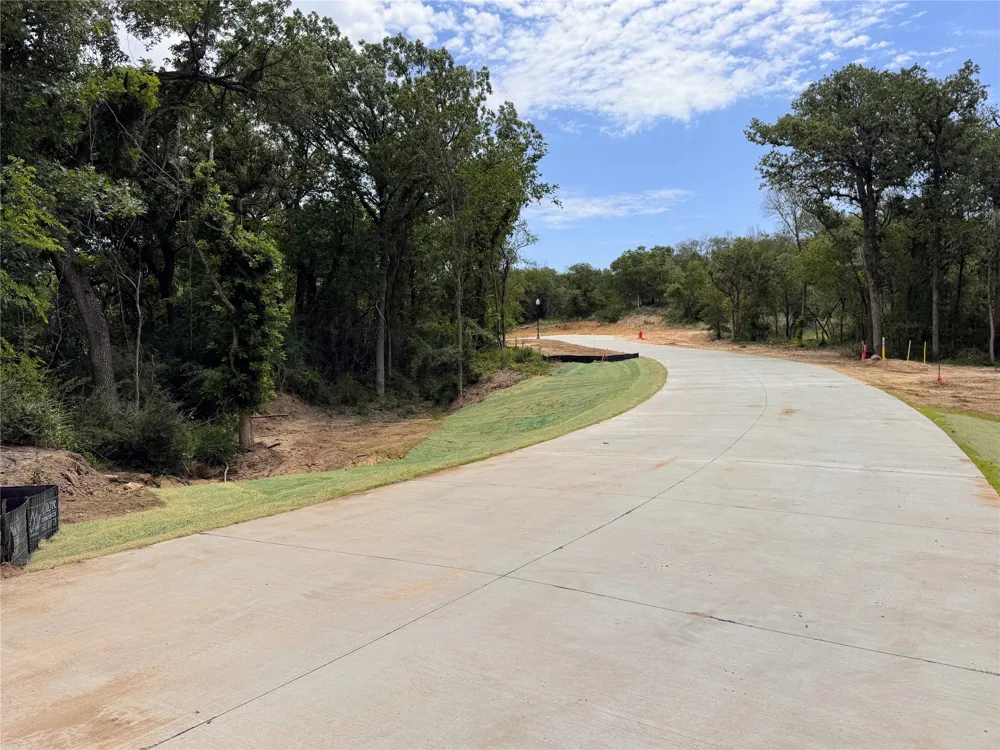 Sunset Boulevard E Lakeside, TX 76108