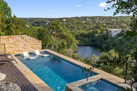 3138 Chisholm Trail